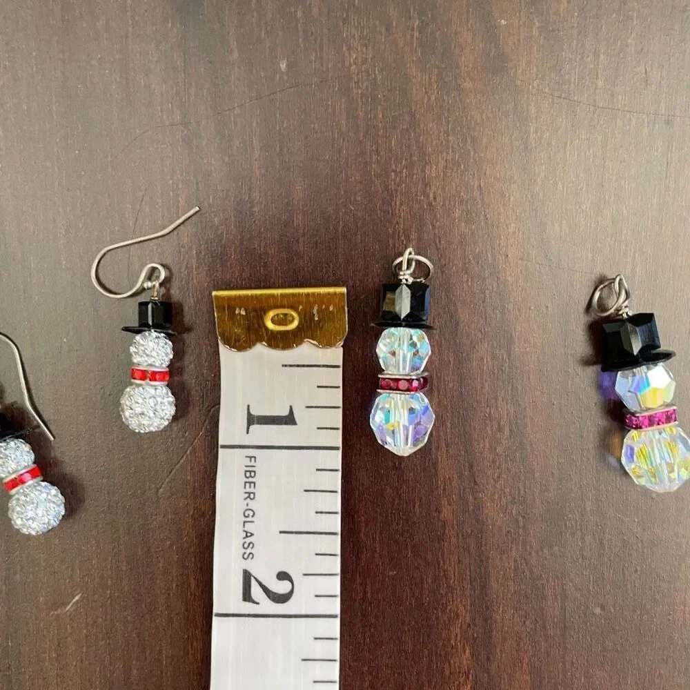 Earrings 2 Pendants Beaded Snowman